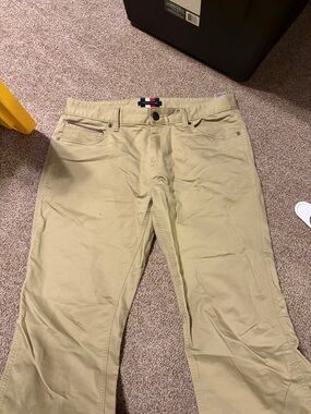Tommy Hilfiger Men's Khaki/Tan Slim Chinos